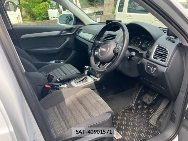 Audi Q3 2015-09 7325763-10