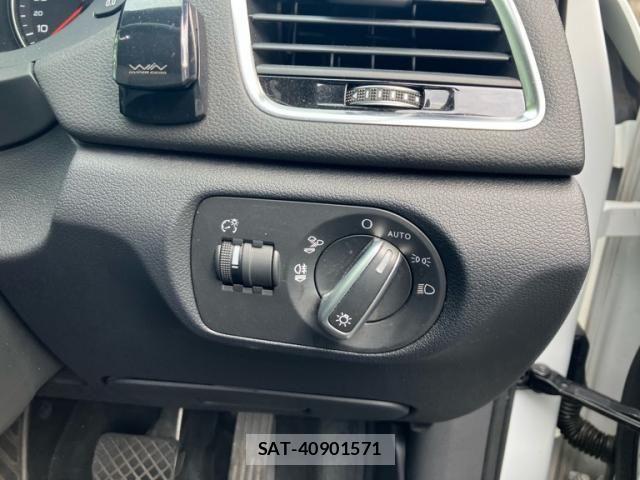 Audi Q3 2015-09 7325763-11