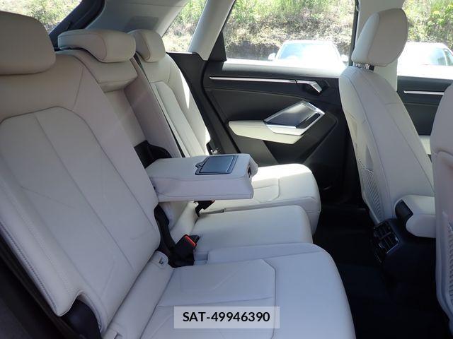 Audi Q3 2024-11 7356892-21