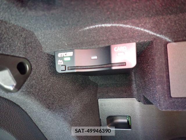 Audi Q3 2024-11 7356892-27