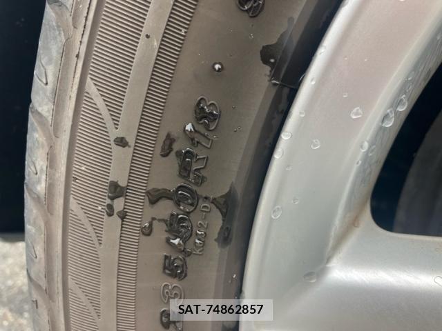 Audi Q3 2013-08 7356893-12