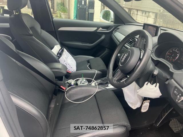 Audi Q3 2013-08 7356893-14
