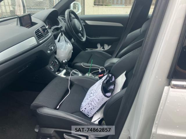 Audi Q3 2013-08 7356893-7