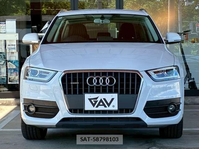 Audi Q3 2014-07 7391402-5