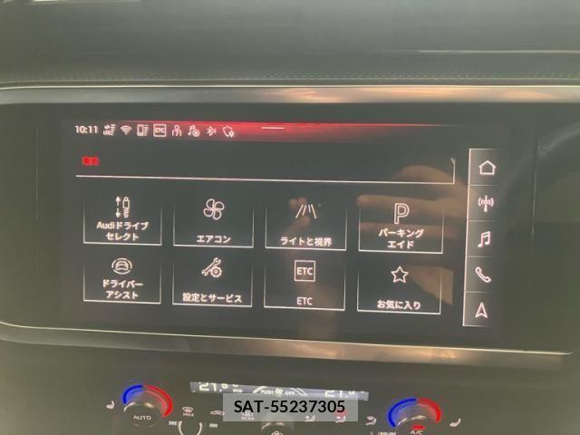 Audi Q3 2025-04 7391400-17