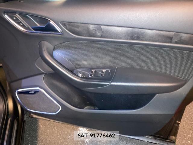 Audi Q3 2013-08 7508134-10