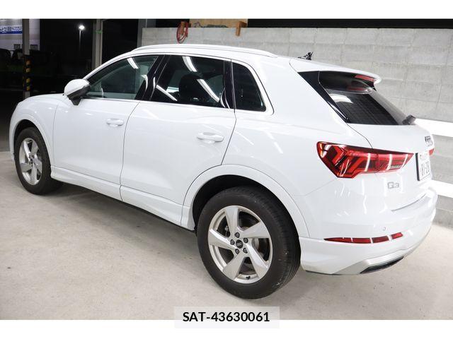 Audi Q3 2024-06 7508133-2