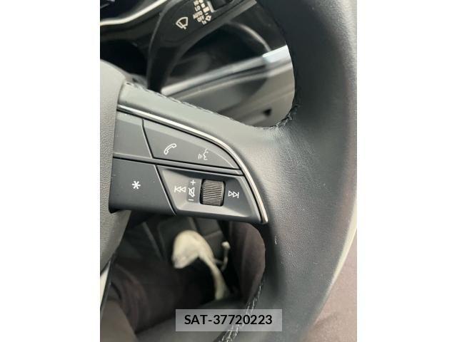Audi Q3 2023-08 7720971-14