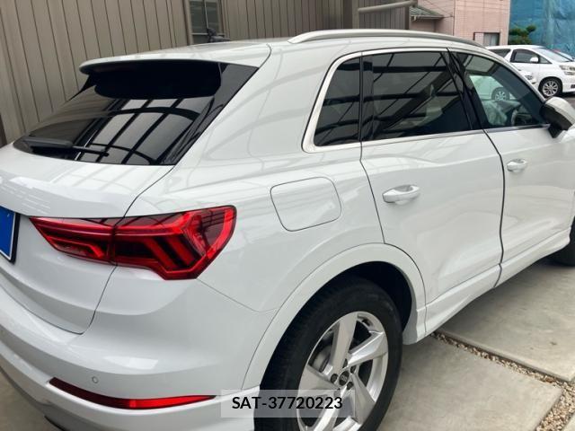 Audi Q3 2023-08 7720971-3