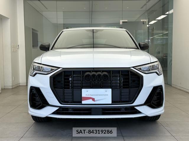 Audi Q3 2025-10 7720970-13