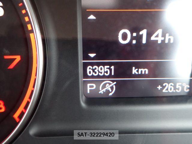 Audi Q3 2013-12 7720967-10