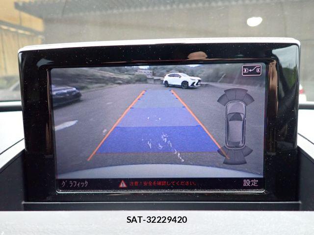 Audi Q3 2013-12 7720967-13