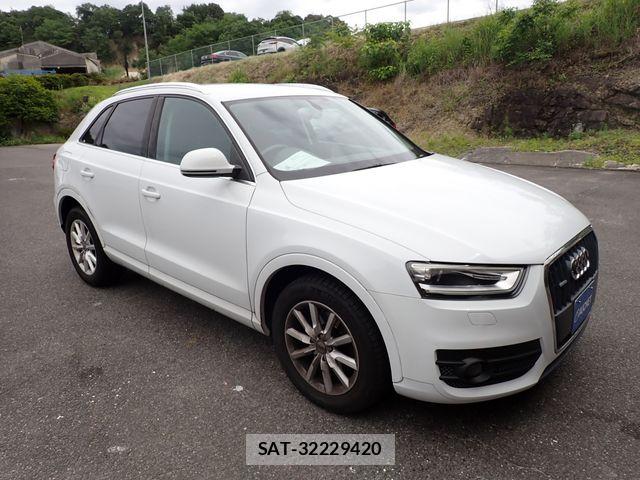 Audi Q3 2013-12 7720967-3
