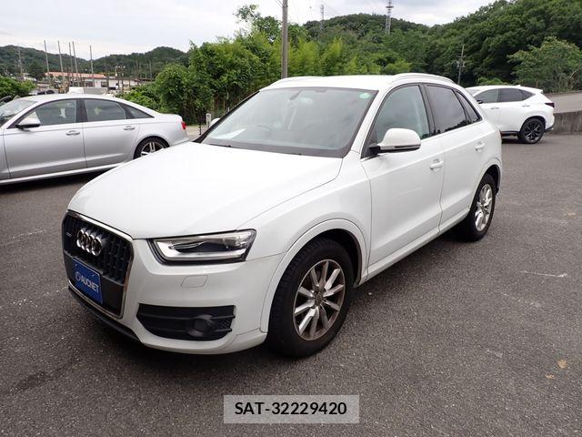 Audi Q3 2013-12 7720967-5