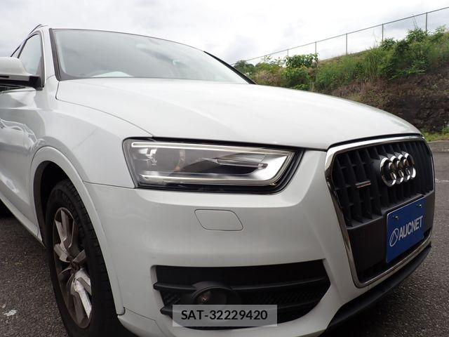 Audi Q3 2013-12 7720967-8