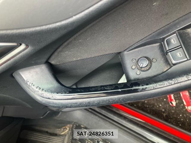Audi Q3 2017-07 7720975-13