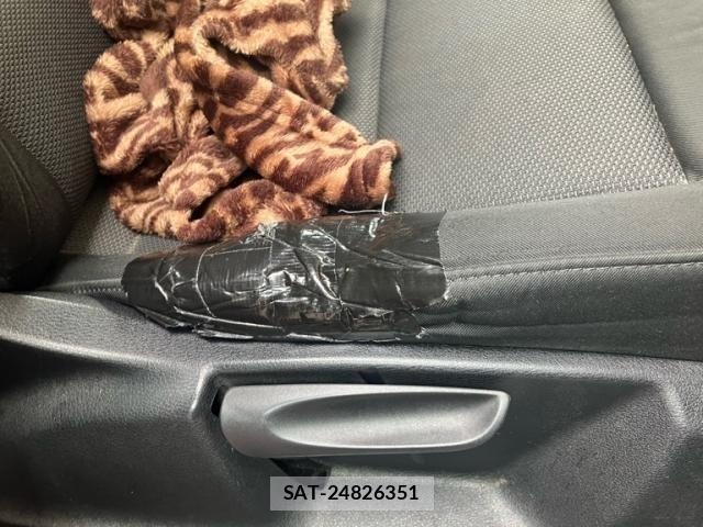 Audi Q3 2017-07 7720975-14