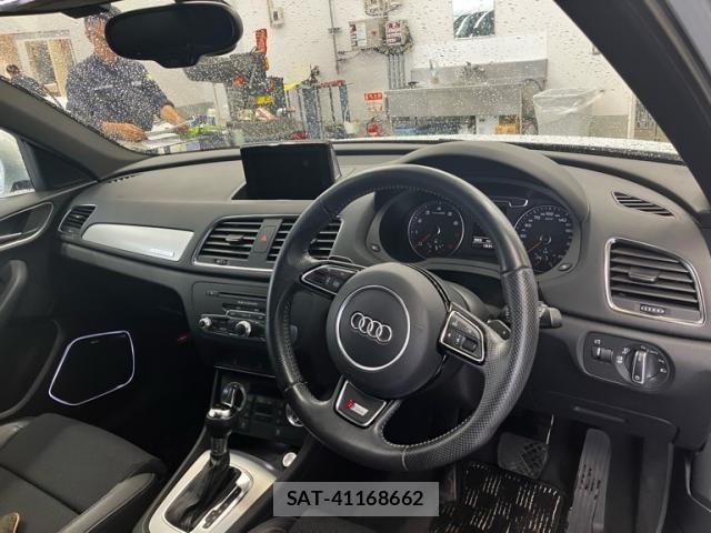 Audi Q3 2012-11 7875355-10