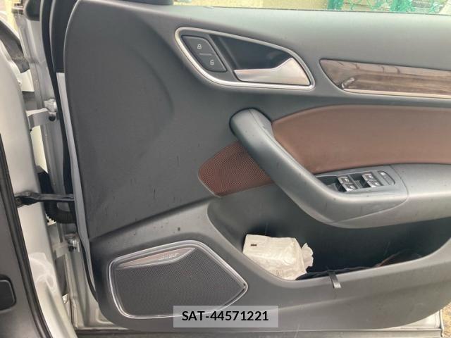 Audi Q3 2012-09 7875357-15