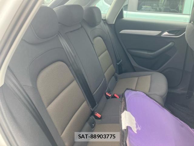 Audi Q3 2012-05 7875358-16