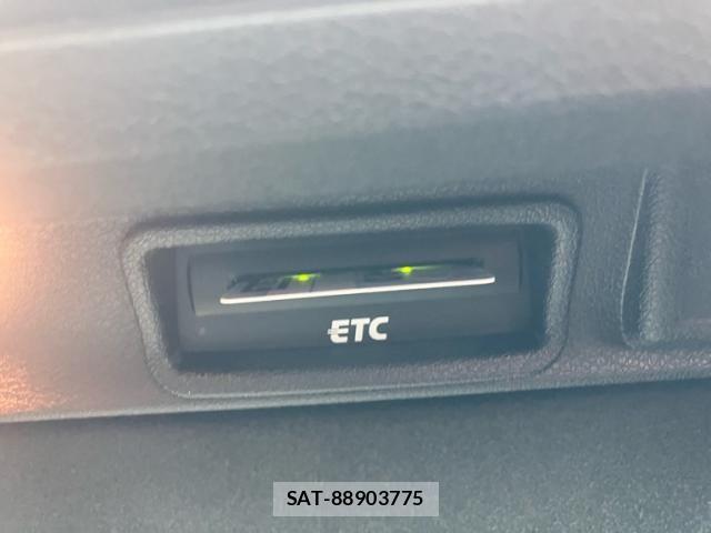 Audi Q3 2012-05 7875358-25