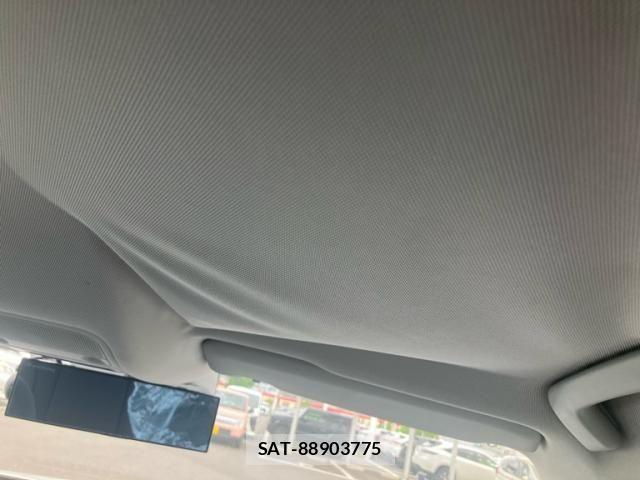 Audi Q3 2012-05 7875358-27