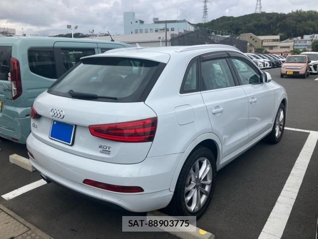 Audi Q3 2012-05 7875358-3