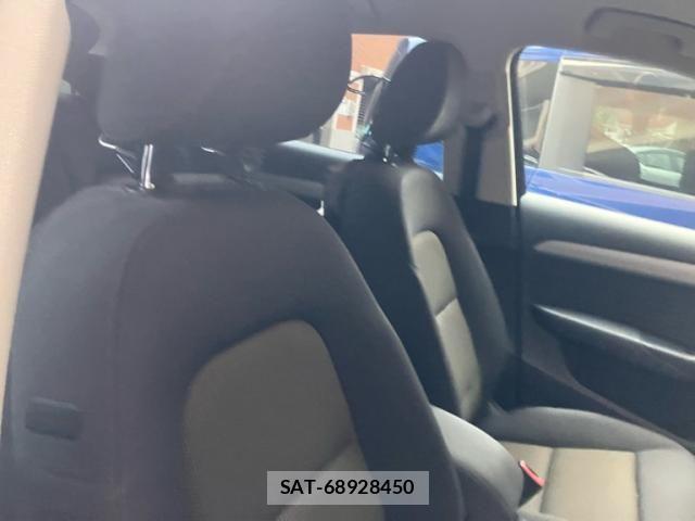 Audi Q3 2013-07 7960564-14