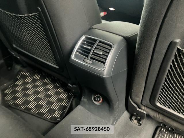 Audi Q3 2013-07 7960564-26