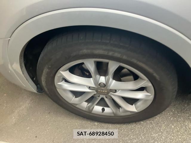 Audi Q3 2013-07 7960564-5