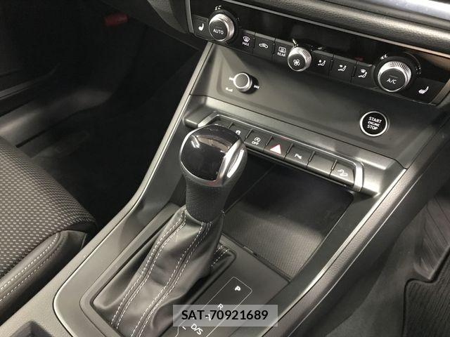 Audi Q3 2023-03 7960325-12