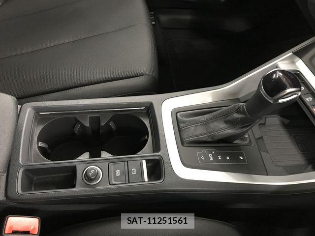 Audi Q3 2024-03 7960562-18