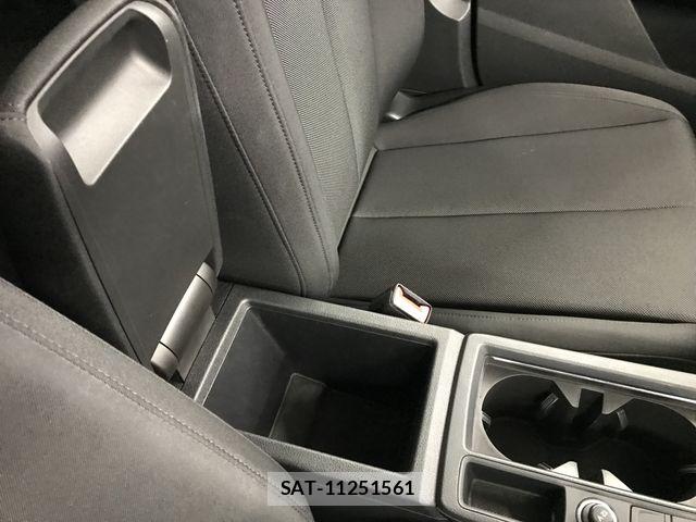 Audi Q3 2024-03 7960562-19