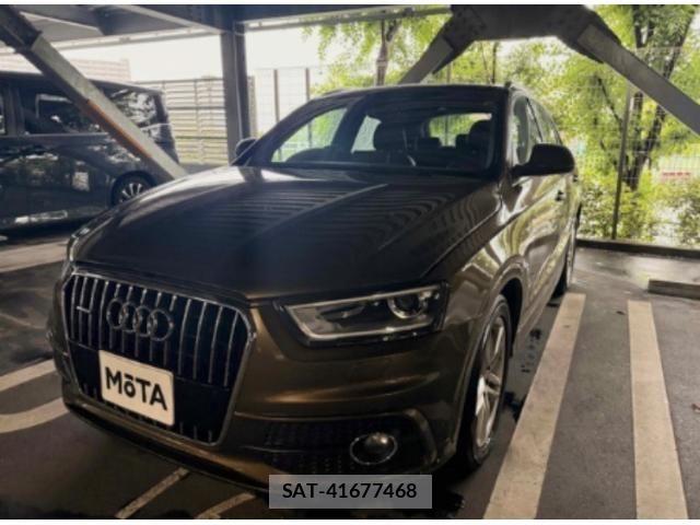 Audi Q3 2013-07 7978557-0