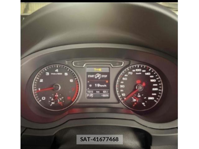 Audi Q3 2013-07 7978557-13
