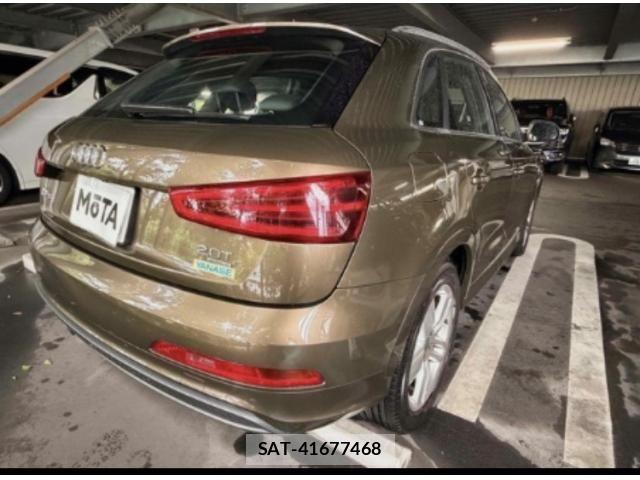 Audi Q3 2013-07 7978557-1