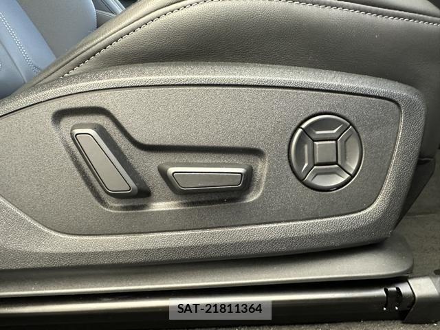 Audi Q3 2024-08 8034469-8