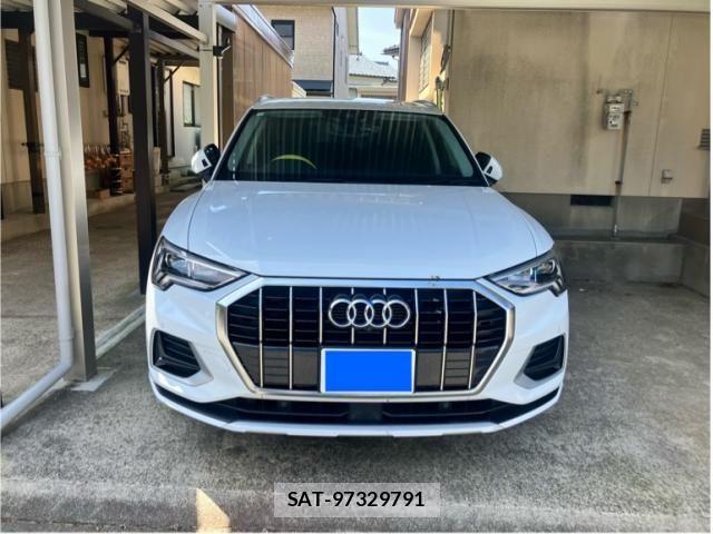 Audi Q3 2023-09 8034470-0