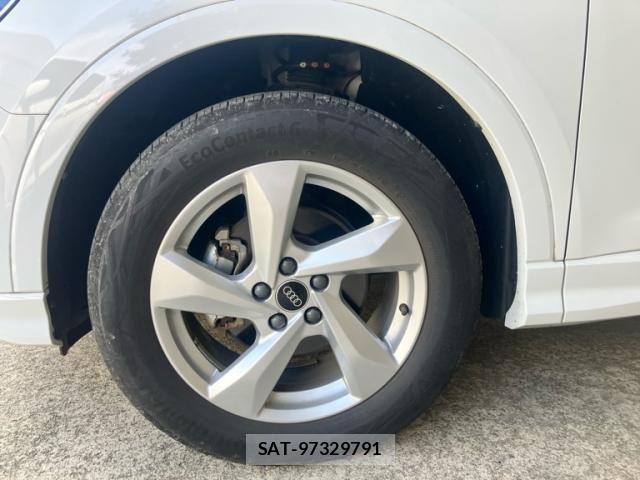 Audi Q3 2023-09 8034470-6