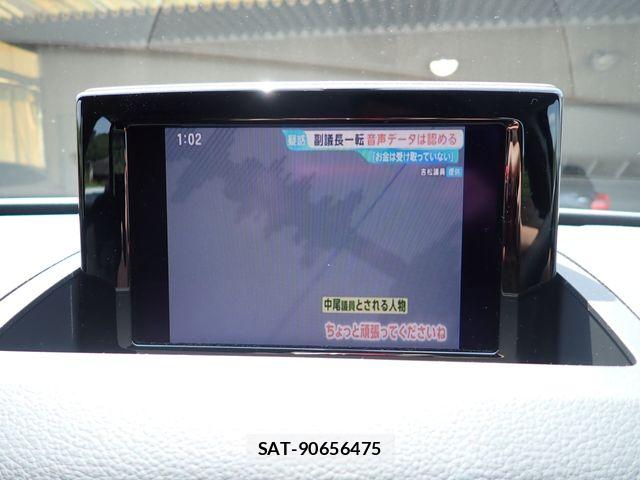 Audi Q3 2015-07 8072910-12