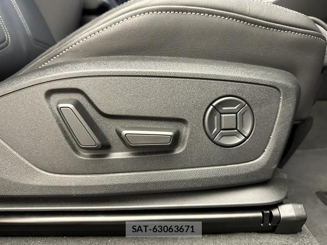 Audi Q3 2024-08 8072911-8
