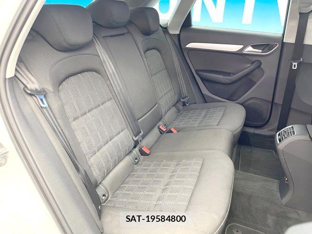 Audi Q3 2018-10 8072913-9