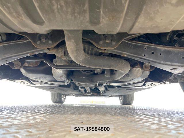 Audi Q3 2018-10 8072913-11