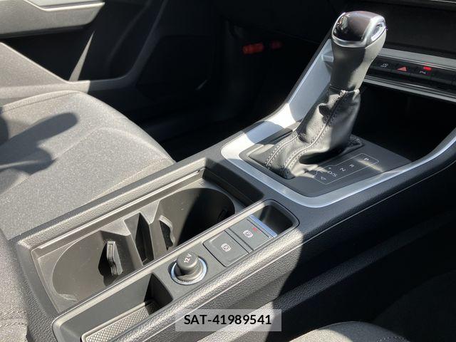 Audi Q3 2021-11 8072912-21