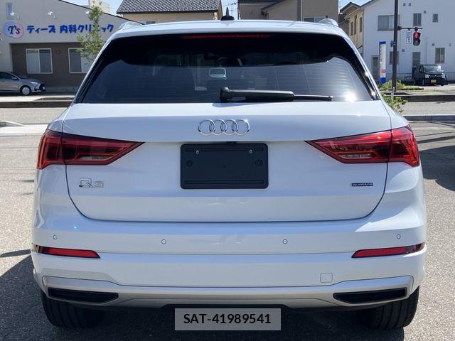 Audi Q3 2021-11 8072912-6