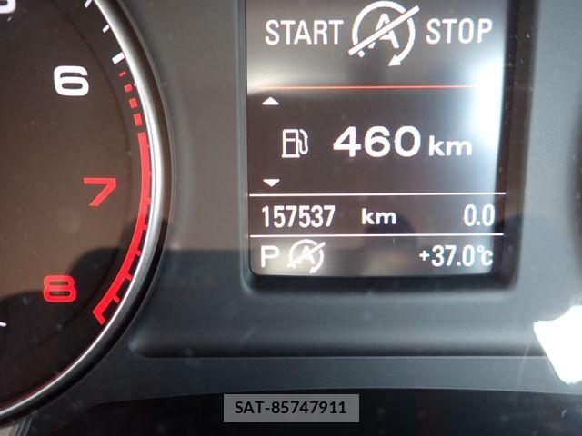 Audi Q3 2015-07 8072909-10