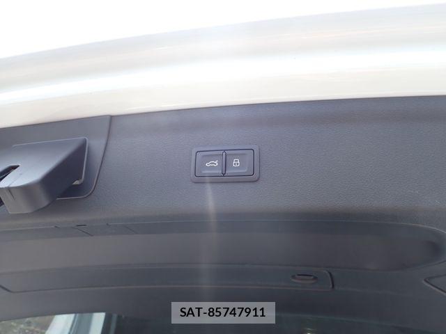 Audi Q3 2015-07 8072909-21