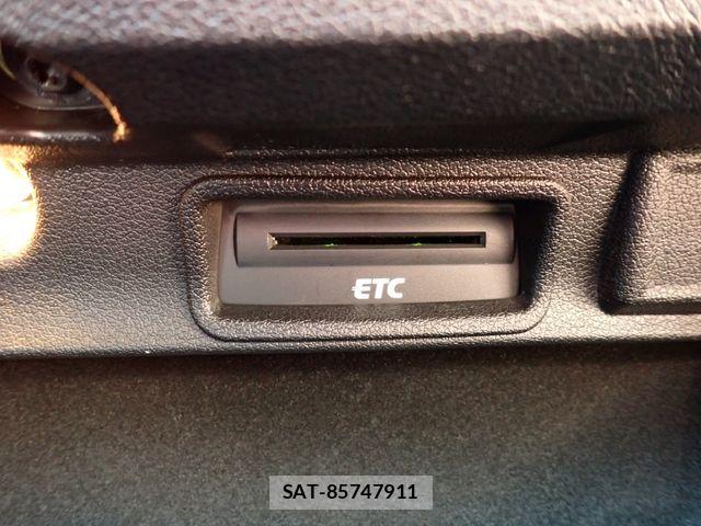 Audi Q3 2015-07 8072909-25