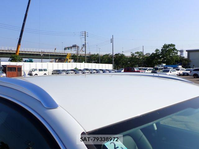 Audi Q3 2014-02 8072908-10