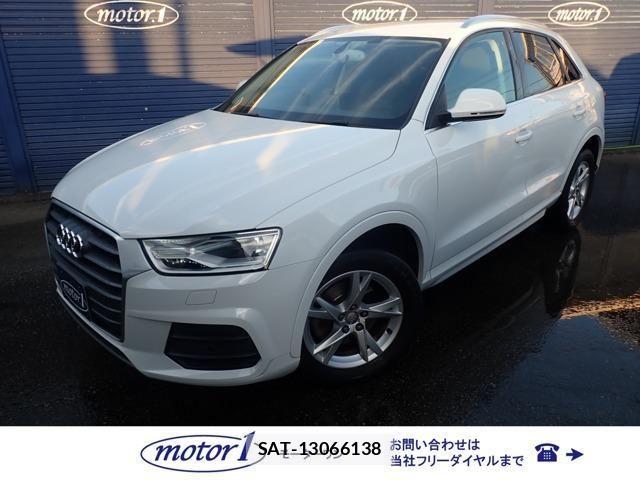 Audi Q3 2015-07 8098066-0